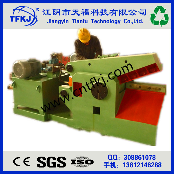 Q43-630型廢鋼剪切機(jī)